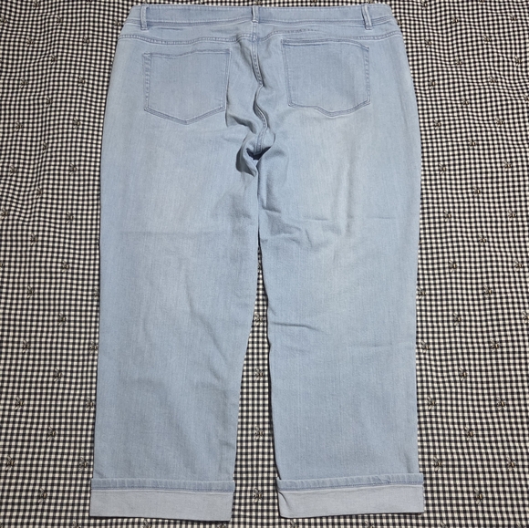 J. Jill Authentic Fit Cropped Jeans - Picture 9 of 15